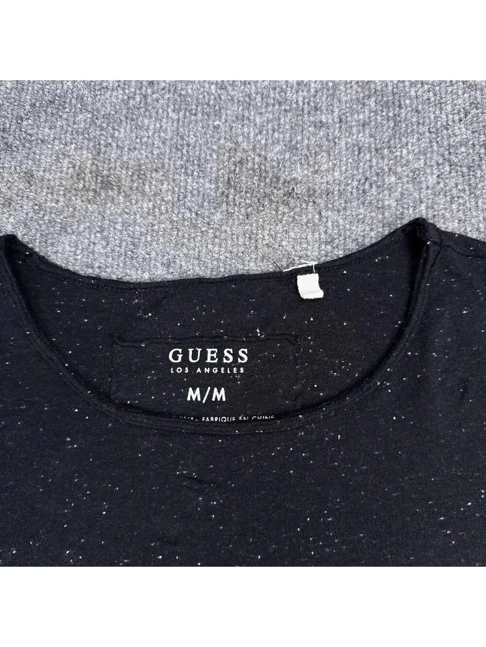 GUESS Tee Shirt Mens Size Medium Black Dotted Speck Crew Neck Short Sleeve - Picture 7 of 12